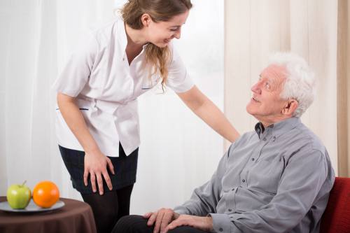 Diferenciais de uma empresa de cuidadores de idosos com Alzheimer